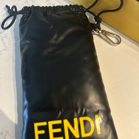 Fendi glasses - Picture 9 of 12